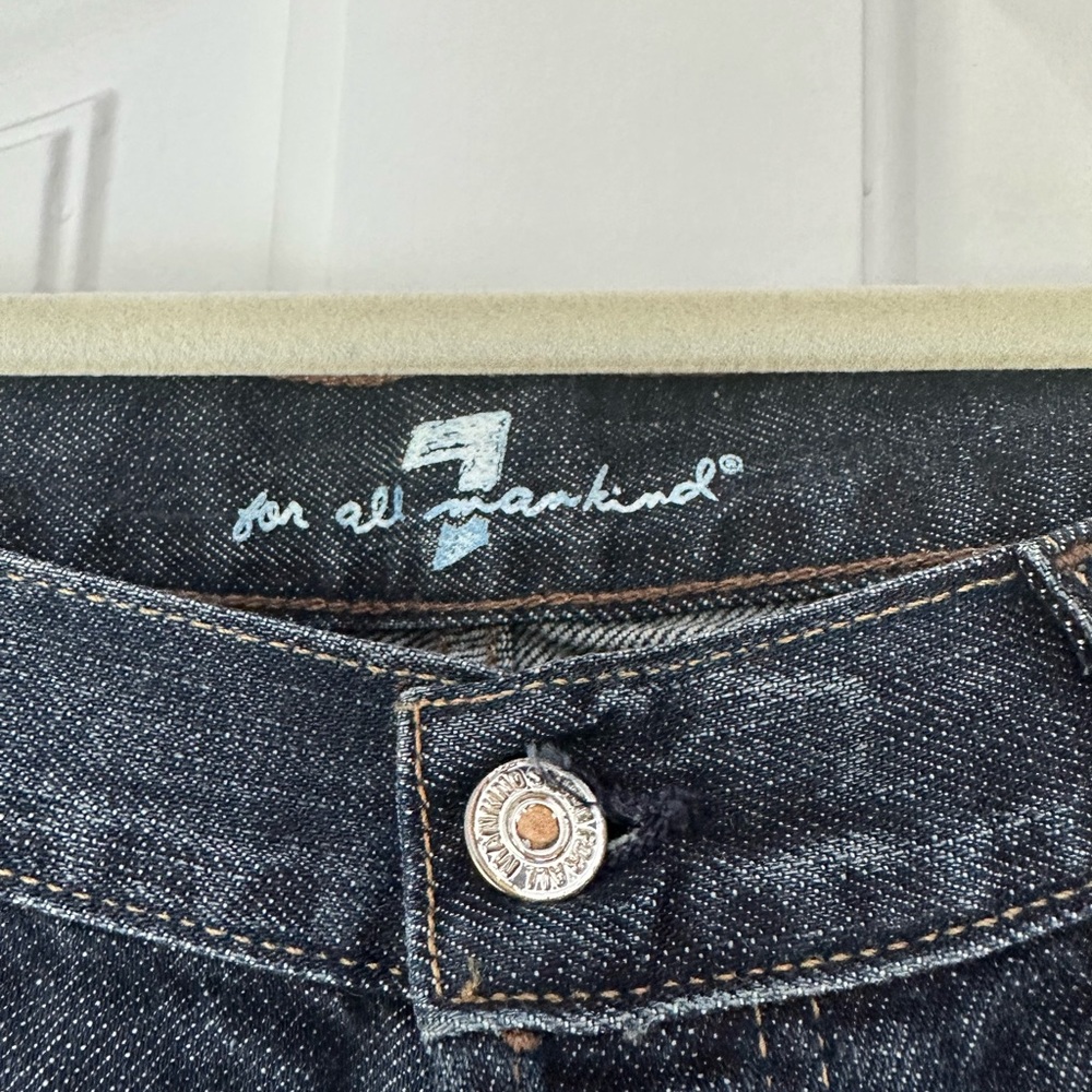 Mens’ 7 For All Mankind Dark Wash Relaxed Jeans - Picture 2 of 8